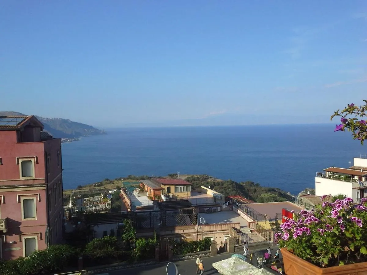 Depandance Casa Andrea Apartment Taormina